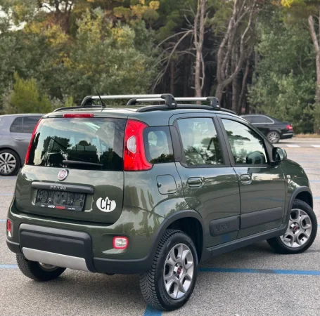 Vlore, shes makine Fiat Panda 4x4 1.3 Nafte 2014 Nafte, ulliri Klima 191 km 6.600 €