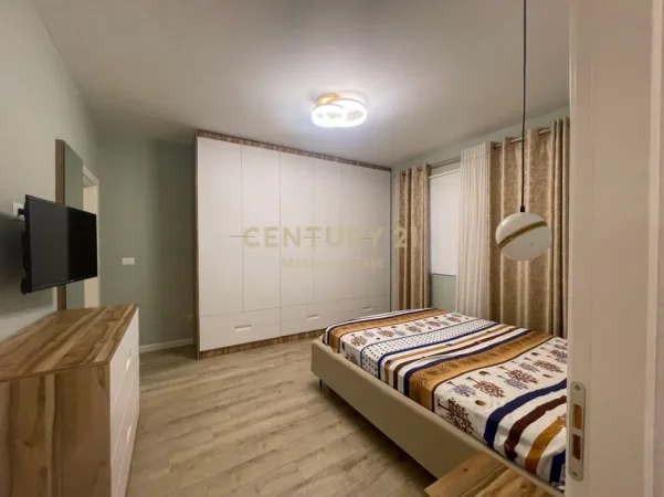 Tirane, jepet me qera apartament 1+1 Kati 9, 112 m² 750 €