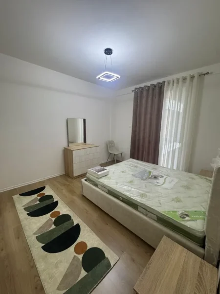 Tirane, Jepet me qira Apartament 1+1+Ballkon Kati 2, 67 m², Paskuqan, Cmimi: 45.000 Leke/Muaj