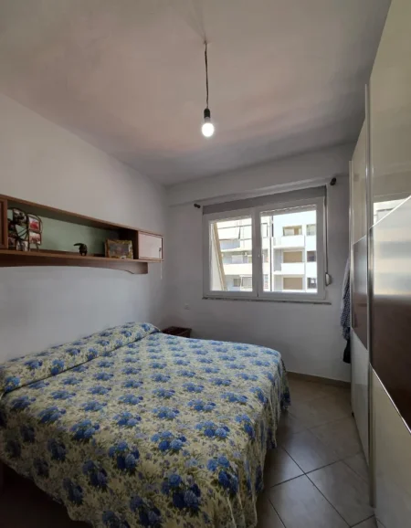 Tirane, shes apartament 2+1+Ballkon Kati 4, 107 m² 129.000 € (https://maps.app.goo.gl/wW7hzSNrzYWxPHiQ9)