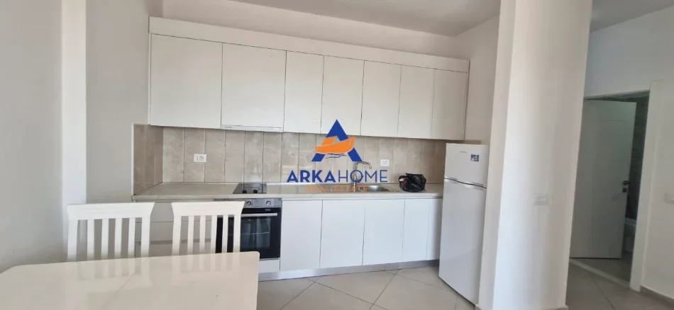Tirane, jepet me qera apartament 1+1+Ballkon Kati 2, 74 m² 537 € 