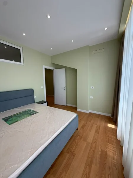 Tirane, shitet apartament 2+1 Kati 10, 70 m² 225.000 € (myslym shyr)