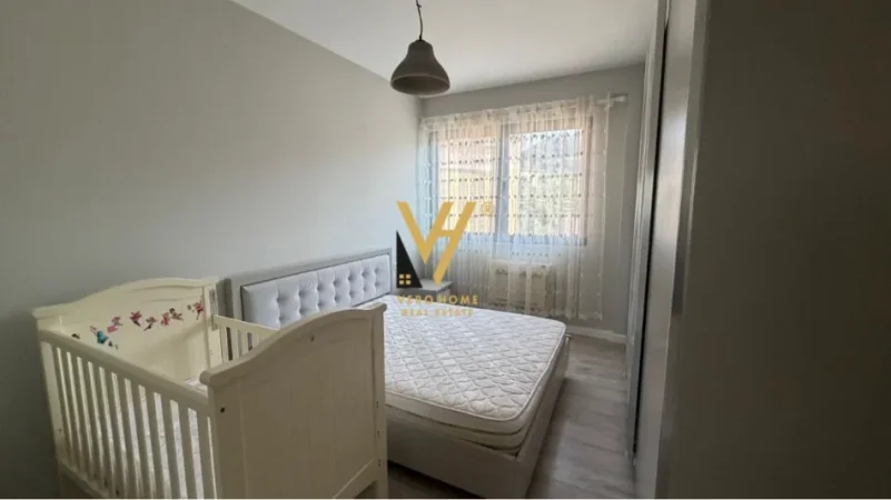 Tirane, jepet me qera apartament 2+1+Ballkon Kati 4, 80 m² 670 € (LIQENI THATE)