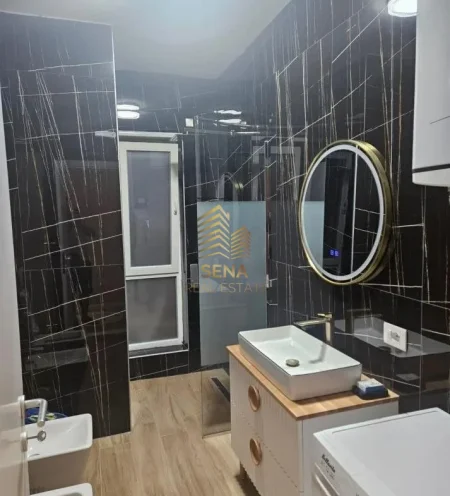 Tirane, jepet me qera apartament 2+1+Ballkon Kati 6, 91 m² 700 € (Rruga Dritan Hoxha)