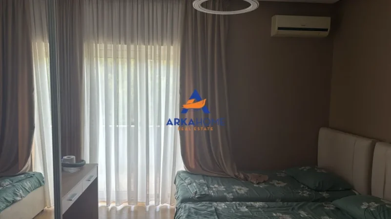 Tirane, jepet me qera apartament 2+1+Ballkon Kati 2, 70 m² 800 € 