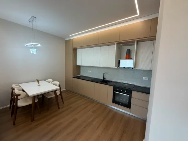 Tirane, shitet apartament 2+1 Kati 4, 100 m² (Vasil Shanto)