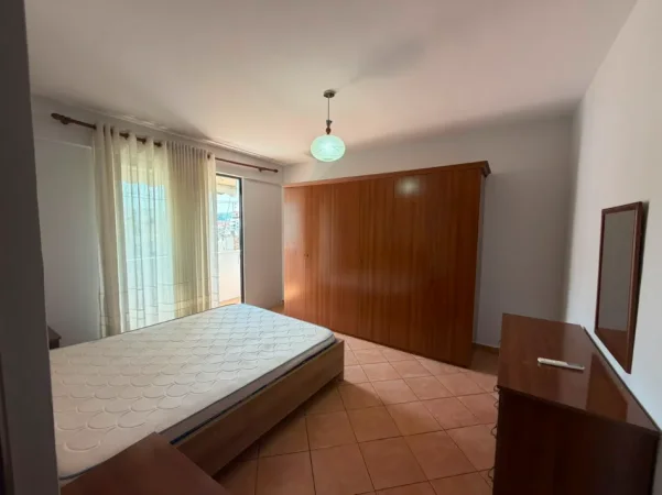 Tirane, jepet me qera apartament 1+1+Ballkon Kati 6, 65 m² 500 € (Ish Tregu Elektrik/Ali Demi)
