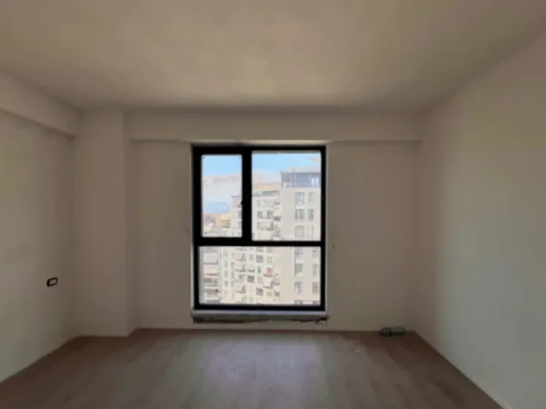 Tirane, shitet apartament 2+1 Kati 9, 91 m² 156.000 € (Ish Fusha e Aviacionit)