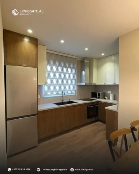 Tirane, jap me qera apartament 2+1+Ballkon , 80 m² 700 € 