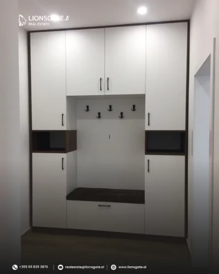 Tirane, jap me qera apartament 2+1+Aneks+Ballkon , 700 € 