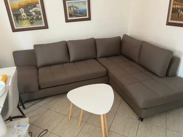 Tirane, jepet me qera apartament 1+1 Kati 3, 51 m² 380 € (Poligrafiku)