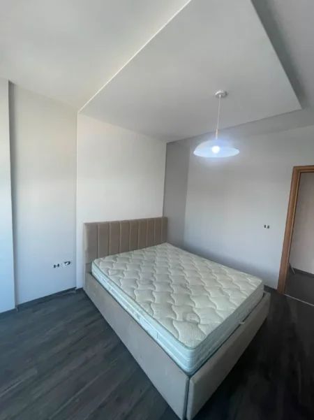 Tirane, jepet me qera apartament 2+1 Kati 3, 95 m² 155.000 € (Astir)