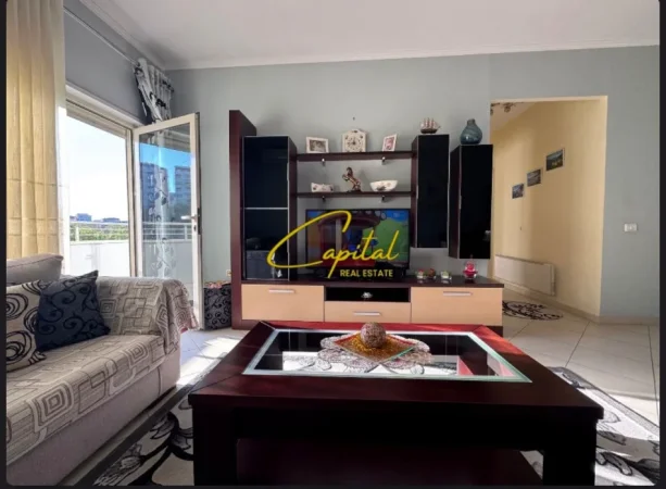 Tirane, jepet me qera apartament 2+1 Kati 2, 105 m² 800 € (KOPSHTI BOTANIK)