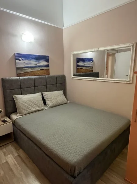 Pogradec, jepet me qera apartament 1+1+Aneks+Ballkon Kati 6, 50 m² 35 €