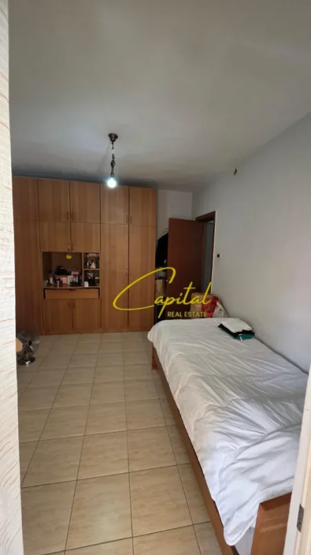 Tirane, shitet apartament 1+1 Kati 4, 52 m² 135.000 € (MYSLYM SHYRI)