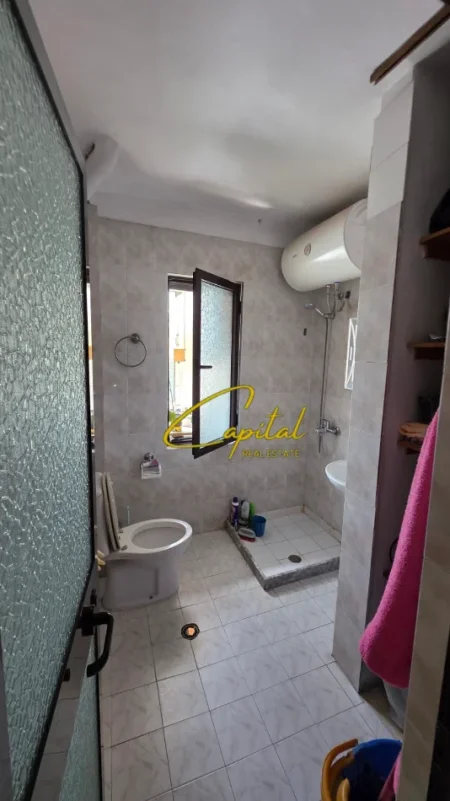Tirane, shitet apartament 1+1 Kati 4, 52 m² 135.000 € (MYSLYM SHYRI)