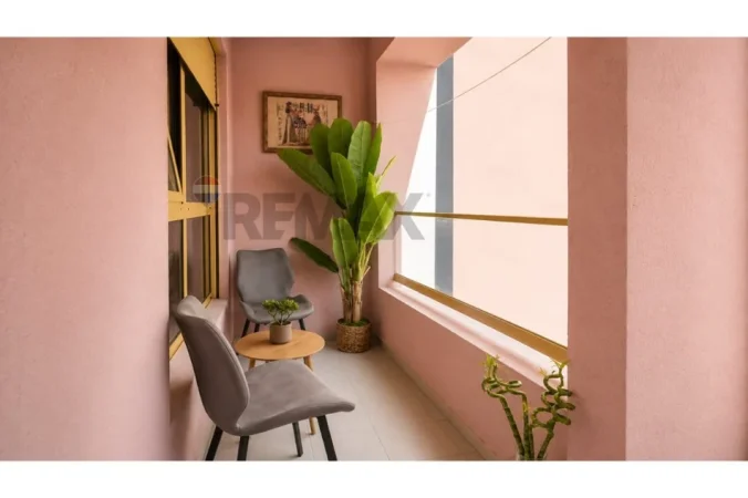 Tirane, jepet me qera apartament 1+1 Kati 6, 70 m² (Mangalem)