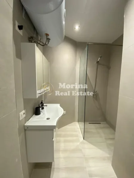 Tirane, jepet me qera apartament 1+1 Kati 2, 65 m² 500 € (21 Dhjetori – Fakulteti Inxhinieris)