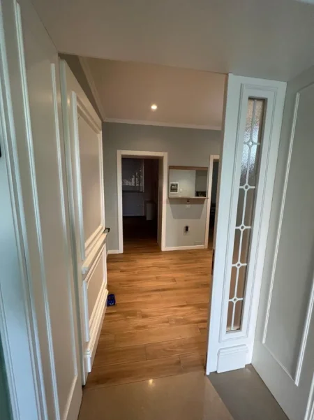 Tirane, Apartament 1+1 + PARKIM ME QIRA   (ISH PARKU) 60.000 LEKE