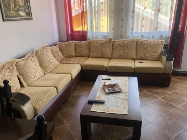 Tirane, jepet me qera apartament 1+1 Kati 1, 62 m² (fresk)