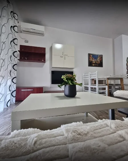 Tirane, jepet me qera apartament Kati 5, 100 m² 40.000 € 