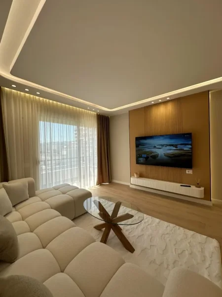 Tirane, shitet apartament 2+1 Kati 3, 109 m² 165.000 € (Astir)