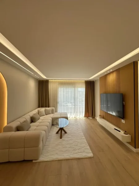 Tirane, shitet apartament 2+1 Kati 3, 109 m² 165.000 € (Astir)