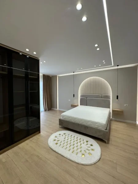 Tirane, shitet apartament 2+1 Kati 3, 109 m² 165.000 € (Astir)