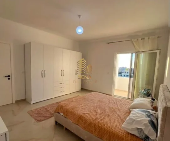 Tirane, jepet me qera apartament 2+1+Ballkon Kati 2, 120 m² 450 € (Sanatorium)