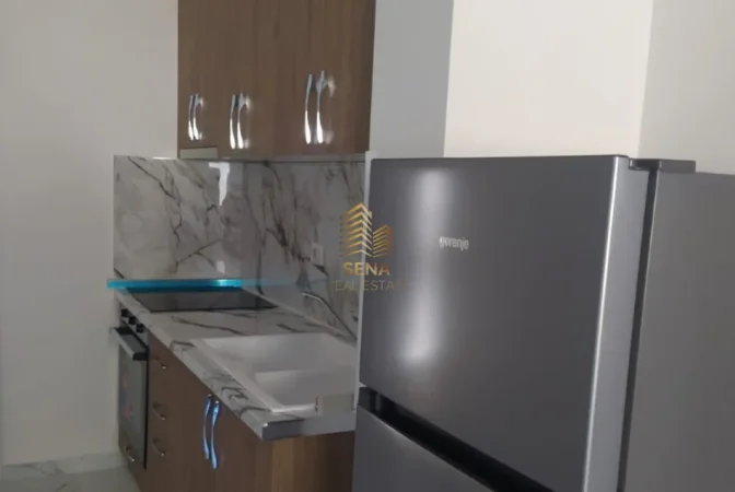 Tirane, jepet me qera apartament 1+1 Kati 3, 60 m² 350 € (Shkoze)