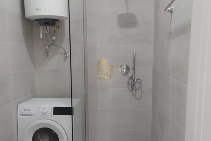 Tirane, jepet me qera apartament 1+1 Kati 3, 60 m² 350 € (Shkoze)