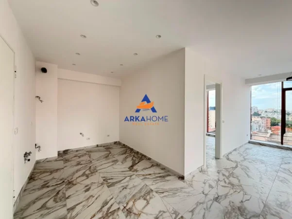 Tirane, jepet me qera apartament 1+1+Ballkon Kati 6, 70 m² 1.200 € 