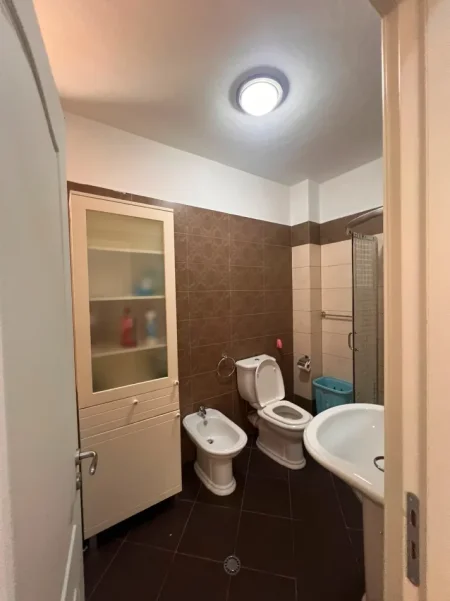 Tirane, jepet me qera apartament 2+1 Kati 2, 91 m² 750 € (Kodra e Diellit 1)