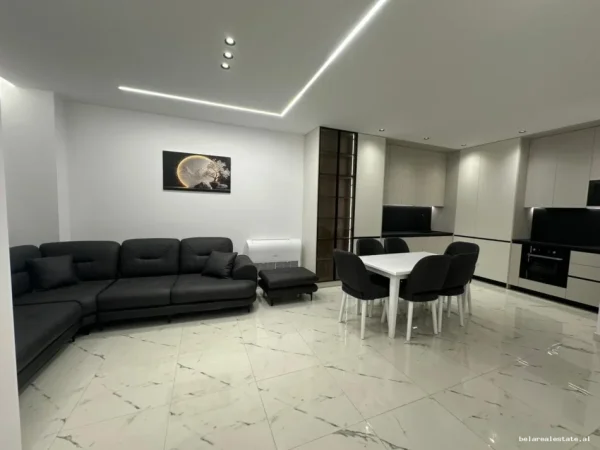 Tirane, jepet me qera apartament 2+1+Ballkon Kati 6, 100 m² 780 € (Dritan Hoxha)