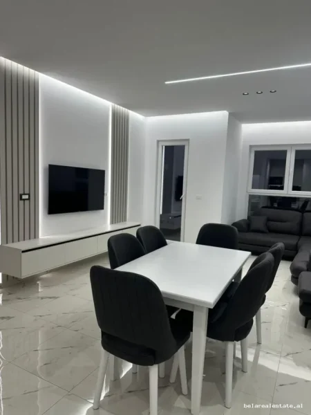 Tirane, jepet me qera apartament 2+1+Ballkon Kati 6, 100 m² 780 € (Dritan Hoxha)