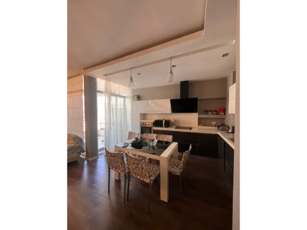 Tirane, jepet me qera apartament 2+1 Kati 2, 91 m² 750 € (Kodra e Diellit 1)
