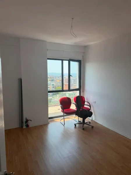 Me Qira - 3 Ambiente Pune 2wc & 1Bllkn || Kati i 8-të || (📍Porcelan - Kompleksi ASL, Godina 1), me pamje fantastike || 105 m² Çmimi: 55,000 Leke/Muaj