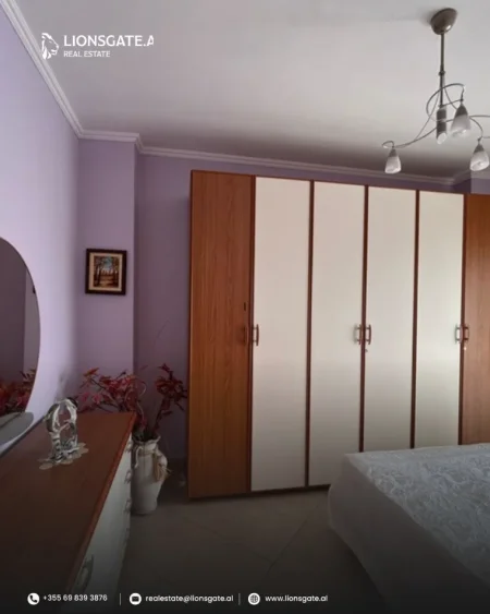 Tirane, jap me qera apartament 1+1+Ballkon , 85 m² 800 € 