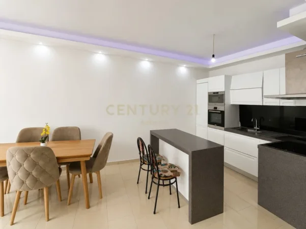 Tirane, shitet apartament 2+1 Kati 6, 102 m² 173.400 € (yzberisht)
