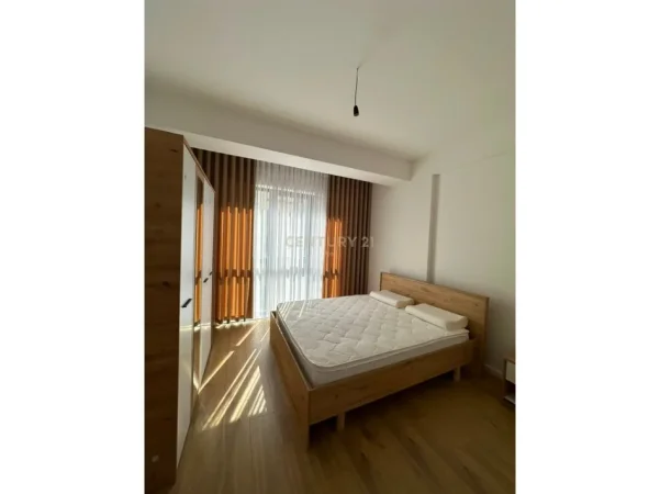 Tirane, jepet me qera apartament 2+1 Kati 3, 110 m² 600 € (astir urban gate)