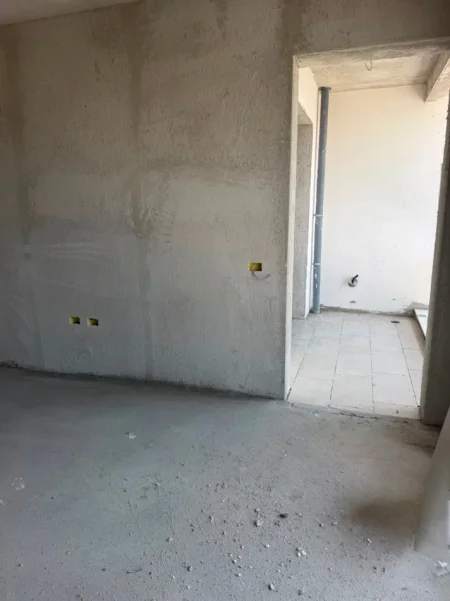 Tirane, shitet apartament 2+1+Aneks+Ballkon Kati 2, 102 m² 97.500 € (Paskuqan)