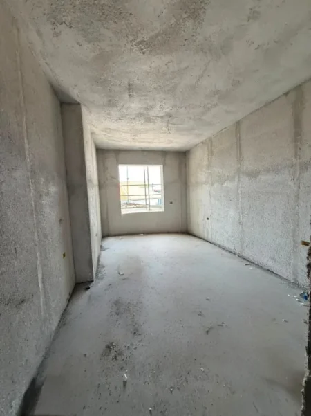 Tirane, shitet apartament 2+1+Aneks+Ballkon Kati 2, 102 m² 97.500 € (Paskuqan)