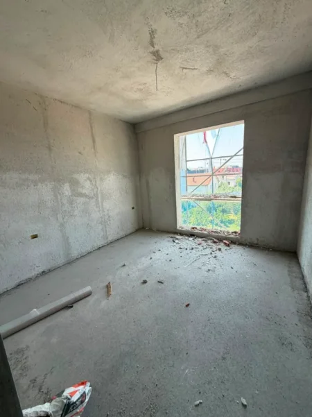Tirane, shitet apartament 2+1+Aneks+Ballkon Kati 2, 102 m² 97.500 € (Paskuqan)