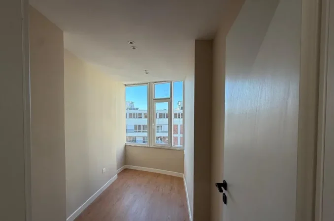 Tirane, shitet apartament 2+1 Kati 11, 190.872 € (Stacioni i Trenit)