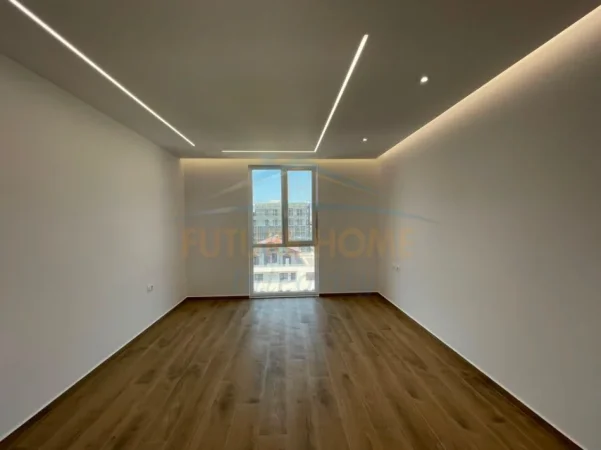 Shitet, Apartament 2+1+Depo, Paskuqan, Tiranë. 0696069906