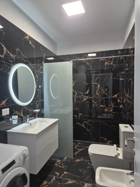 Tirane, jepet me qera nga Pronari, pa-komision apartament 1+1+Aneks+Ballkon Kati 7, 60 m²