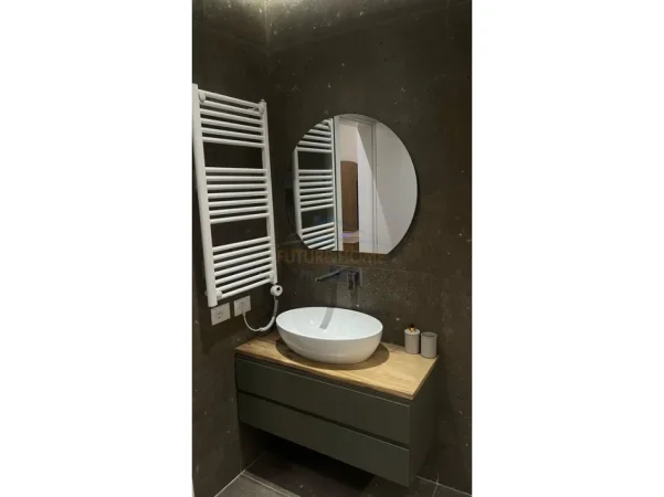 Tirane, jepet me qera apartament 2+1+Ballkon Kati 1, 116 m² 1.500 € (Liqeni i Thate)