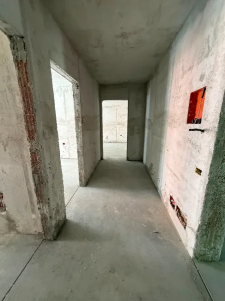 Tirane, shitet apartament 2+1+Ballkon Kati 2, 110 m² 110.450 € (Paskuqan)