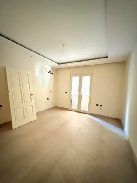 Tirane, shitet apartament 2+1 Kati 2, 131 m² 410.000 € (Shallvaret)