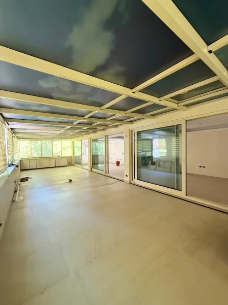 Tirane, shitet apartament 2+1 Kati 2, 131 m² 410.000 € (Shallvaret)